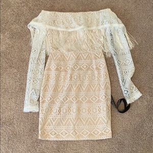Long sleeve fringe lace dress